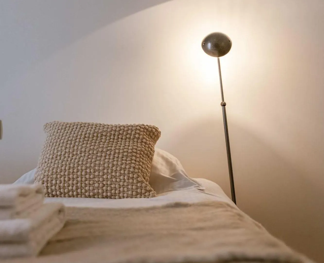 Huswell - Cozy Beach Apartment With Garden Ostend
