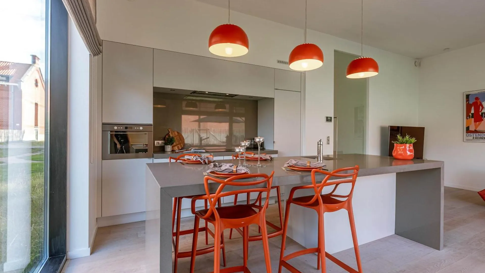 Huswell - Cozy Beach Apartment With Garden Ostend