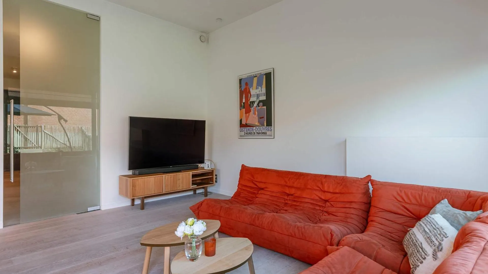 Huswell - Cozy Beach Apartment With Garden Ostend